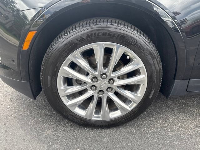 Used 2018 Cadillac XT5 Platinum w/ Driver Assist Package AWD/4WD image 9