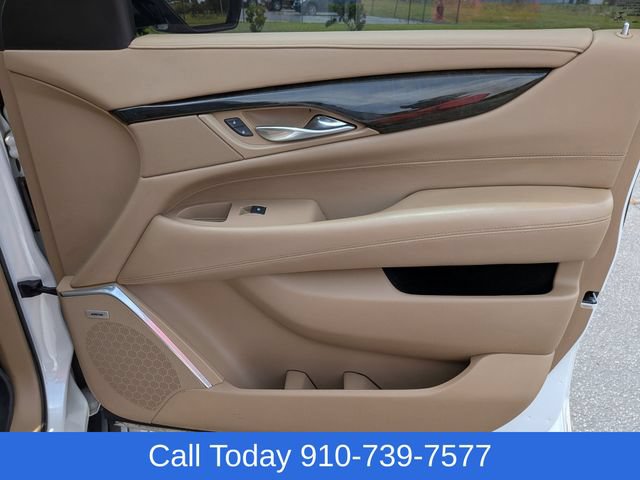 Used 2020 Cadillac Escalade ESV Platinum AWD/4WD image 40