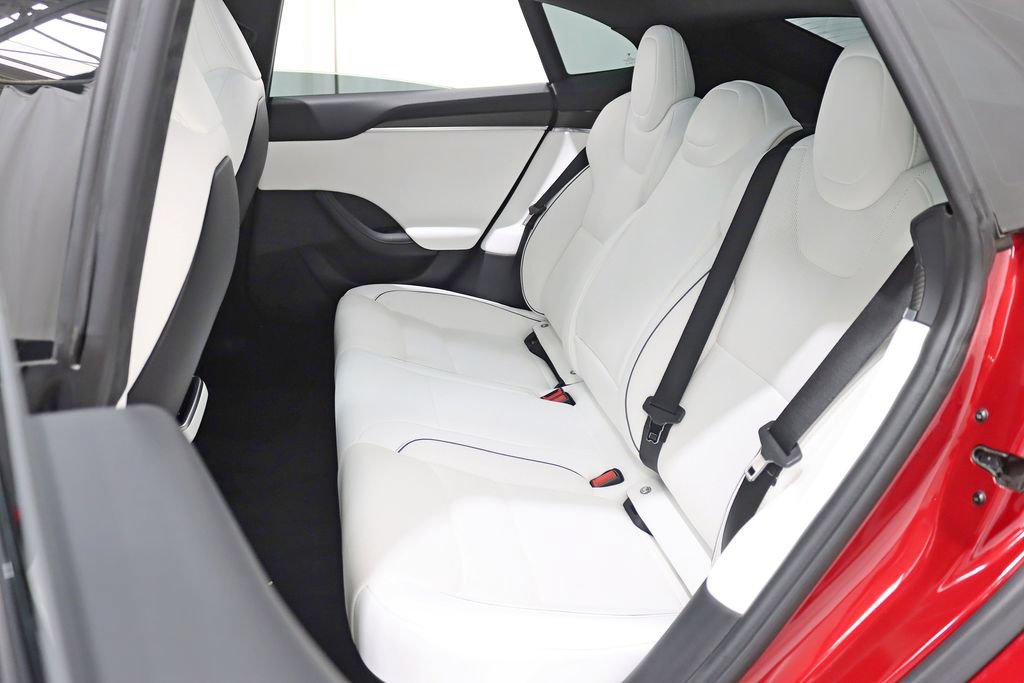 Used 2023 Tesla Model S Plaid AWD/4WD image 32