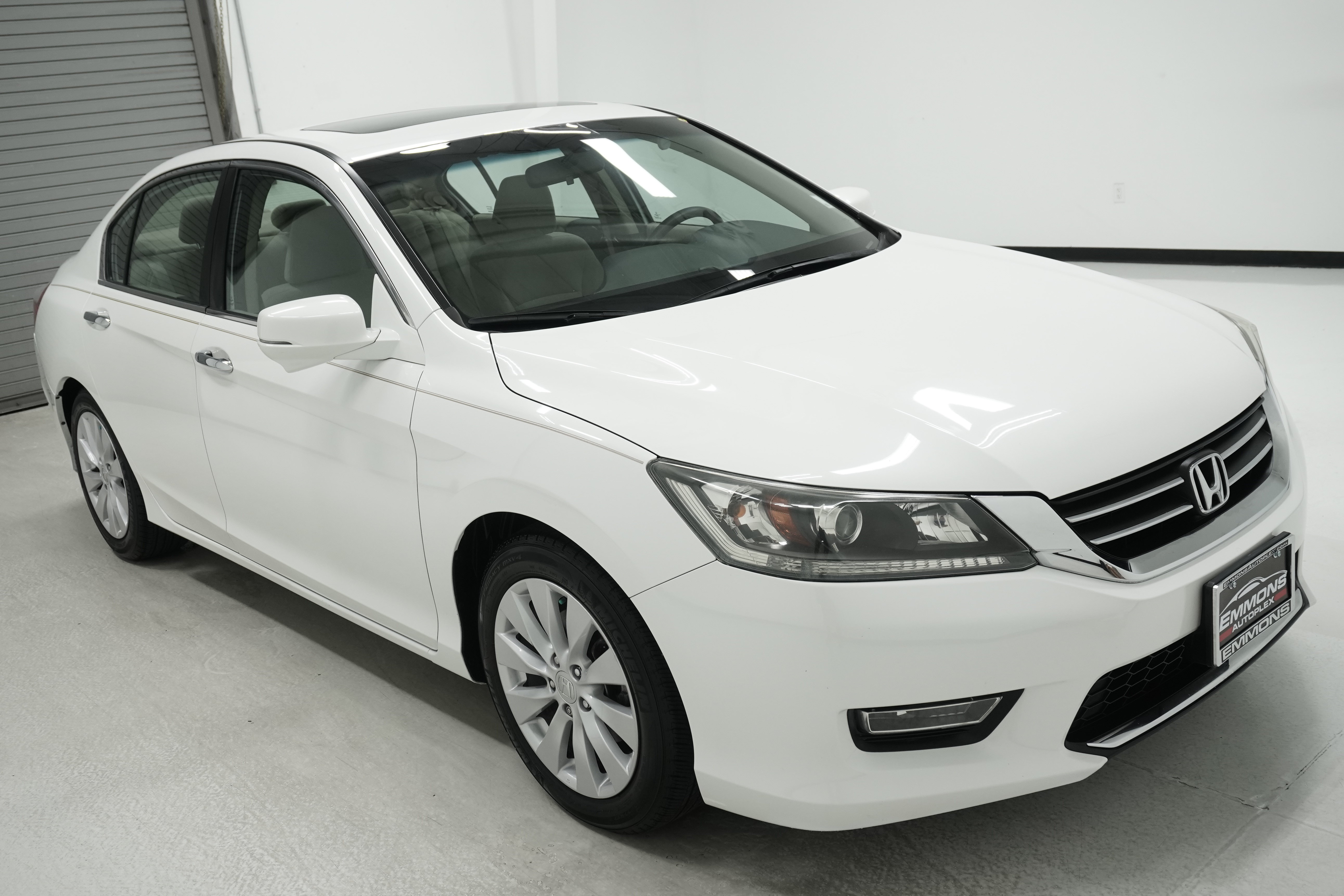 Used 2013 Honda Accord EX image 3