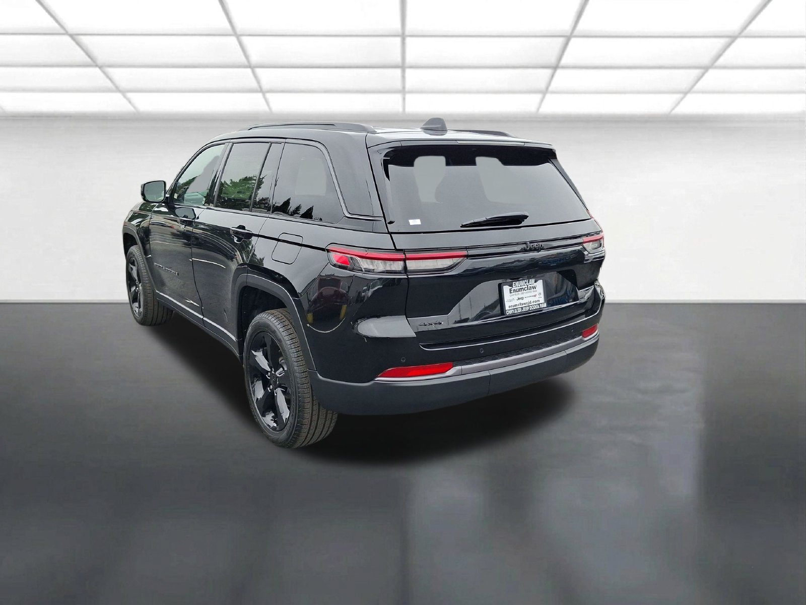 New 2026 Jeep Grand Cherokee Limited w/ Limited Altitude Package AWD/4WD image 5