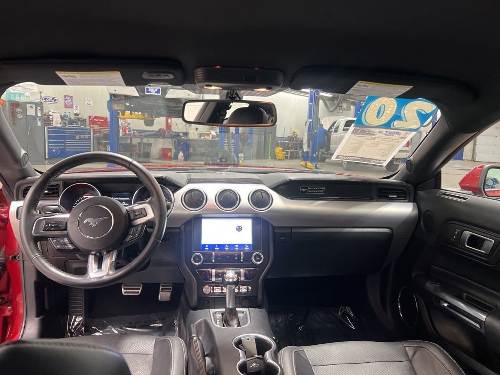 Used 2020 Ford Mustang Premium image 15