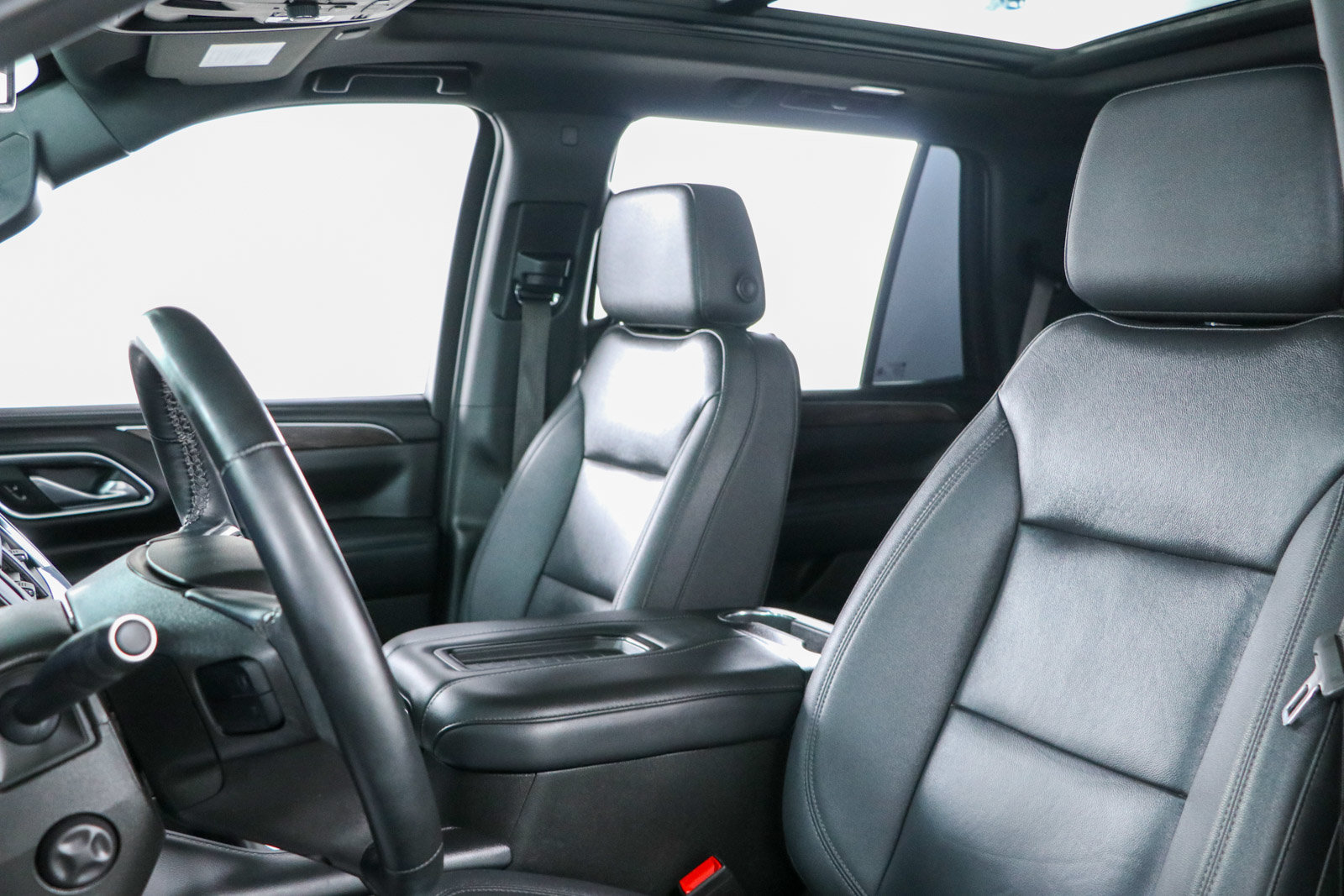 Used 2023 Chevrolet Tahoe LT w/ Luxury Package RWD image 27