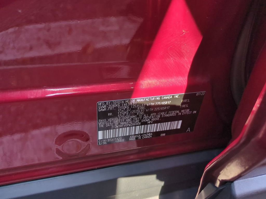 Used 2023 Toyota RAV4 XLE image 30