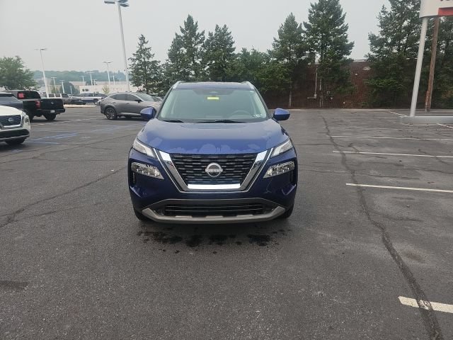 Certified 2023 Nissan Rogue SV w/ SV Premium B Package AWD/4WD image 2