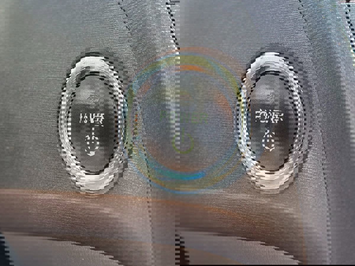 Used 2011 Toyota Prius Three image 33