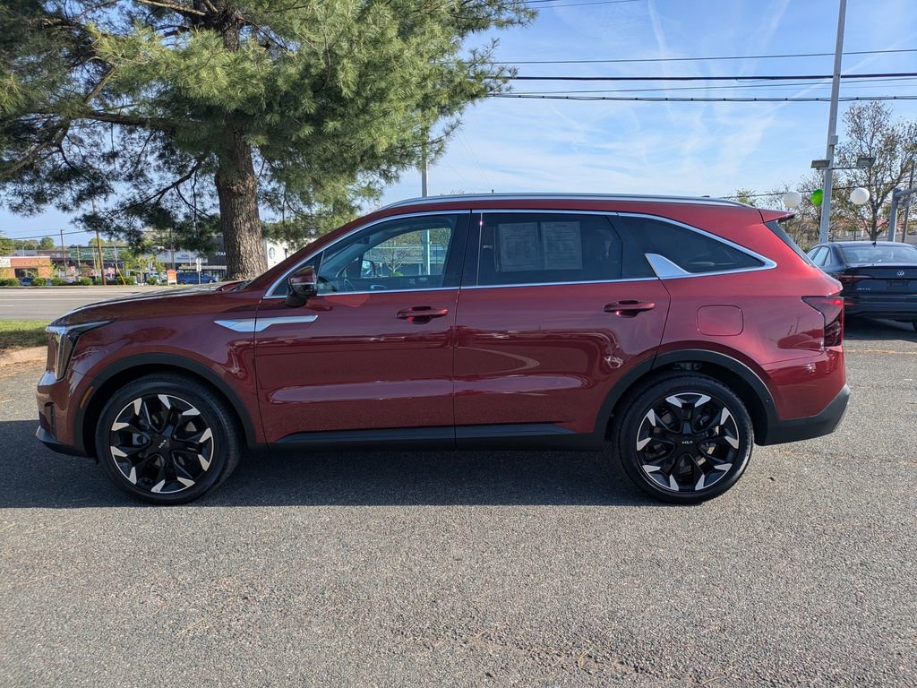 Used 2025 Kia Sorento SX image 7