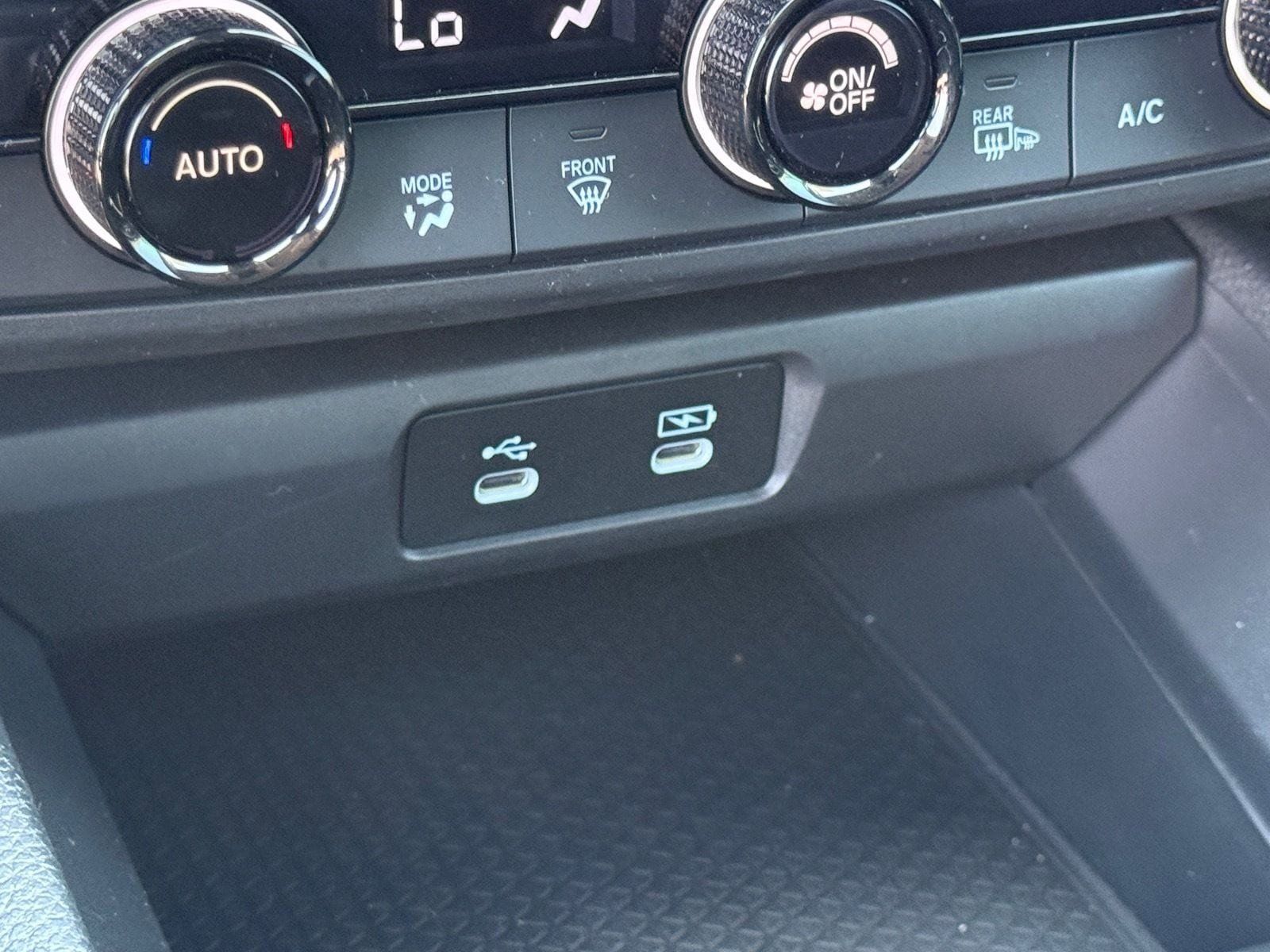 Certified 2025 Honda Accord SE image 25