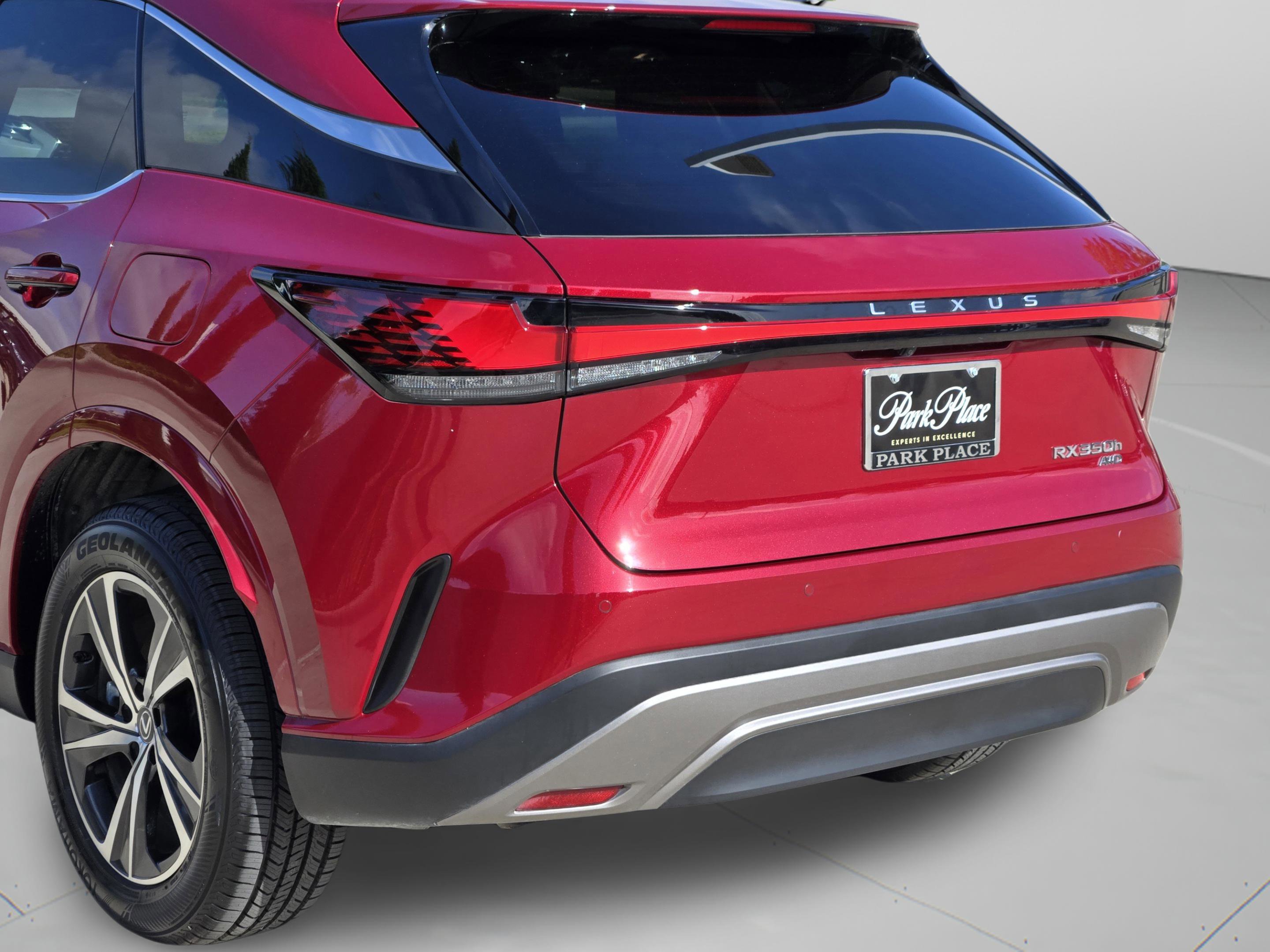 Used 2024 Lexus RX 350h w/ Accessory Package (Z1) image 35