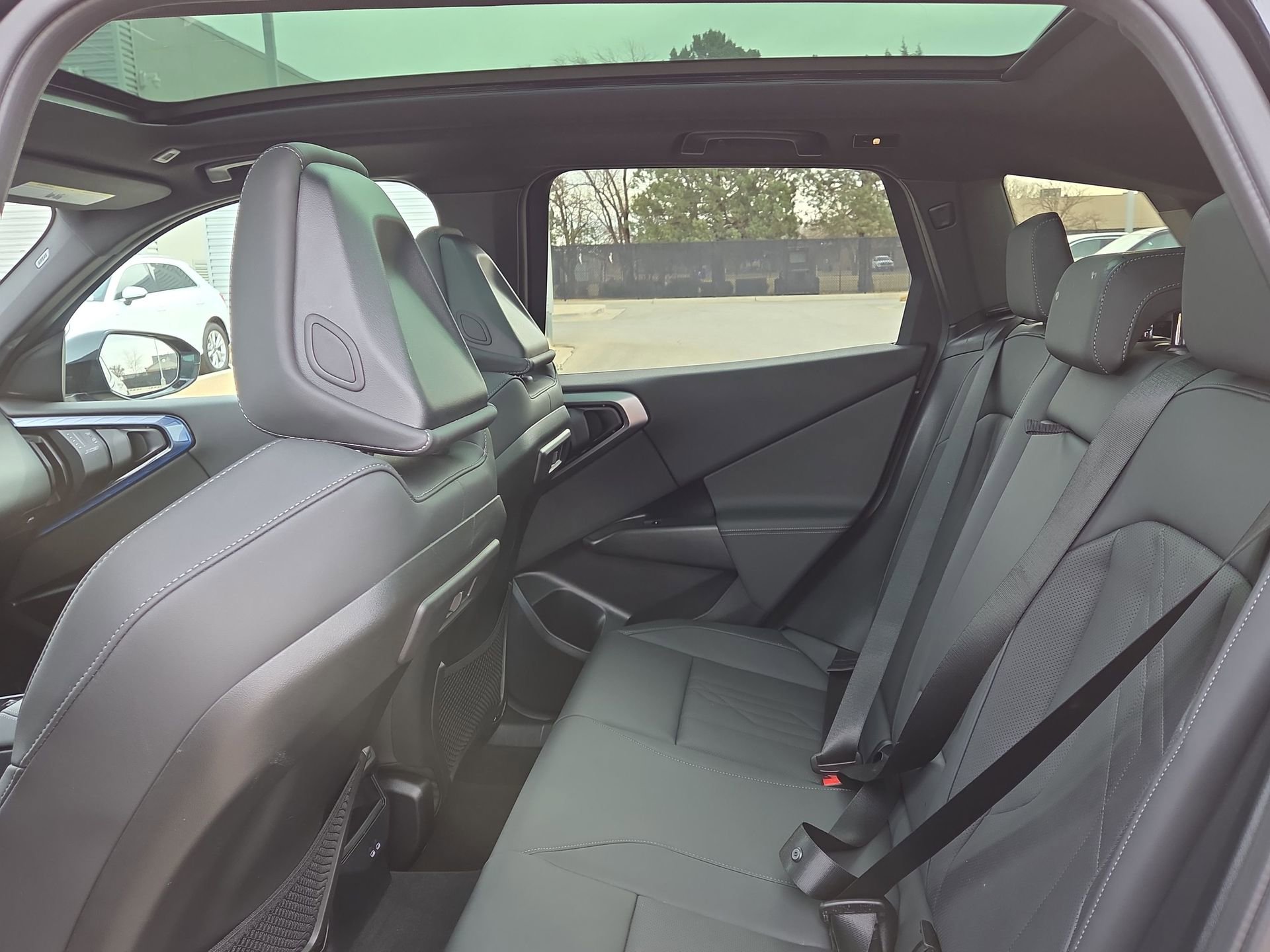 Used 2025 BMW X3 xDrive30i image 13