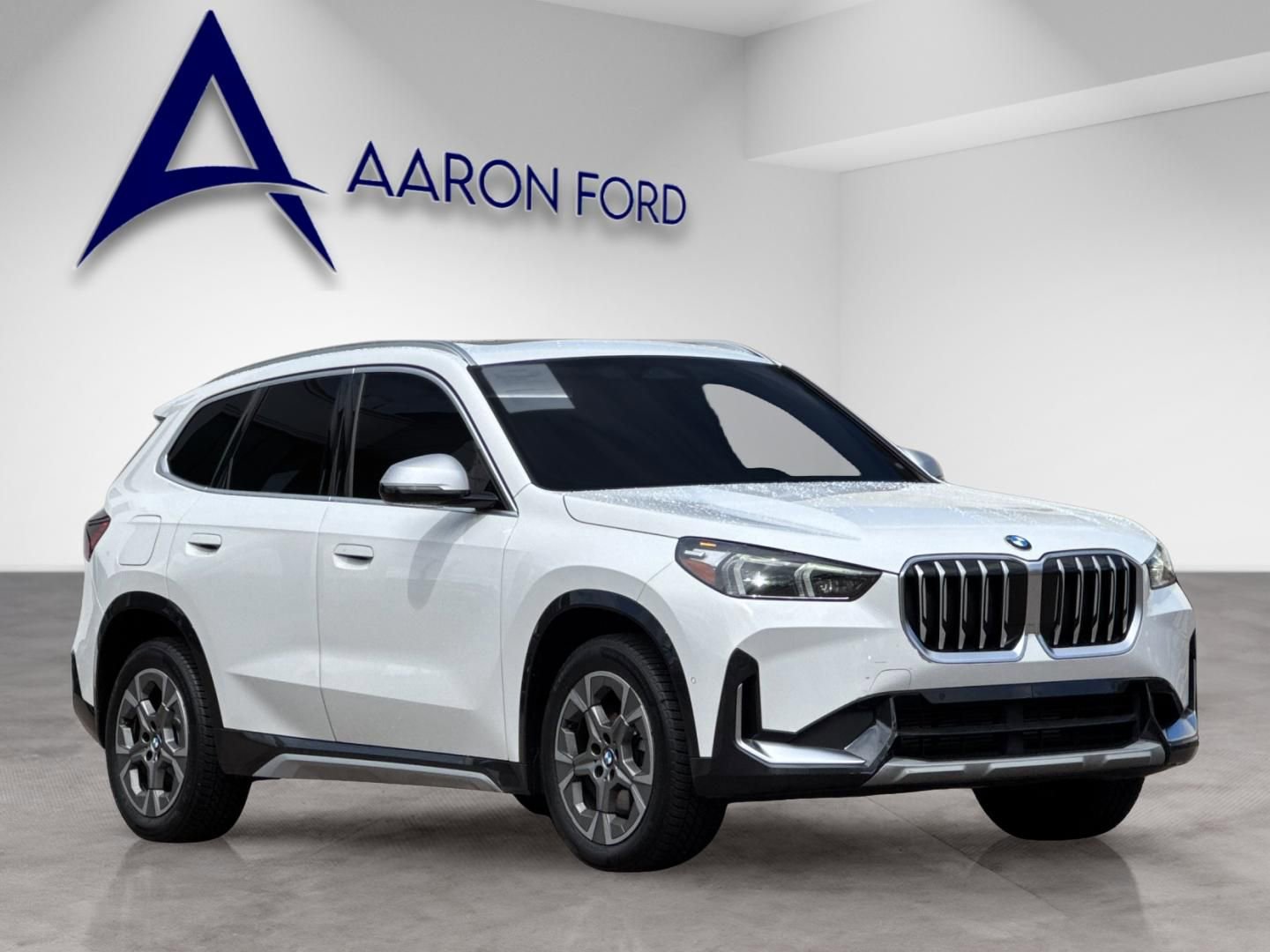 Used 2023 BMW X1 xDrive28i w/ Convenience Package AWD/4WD image 8