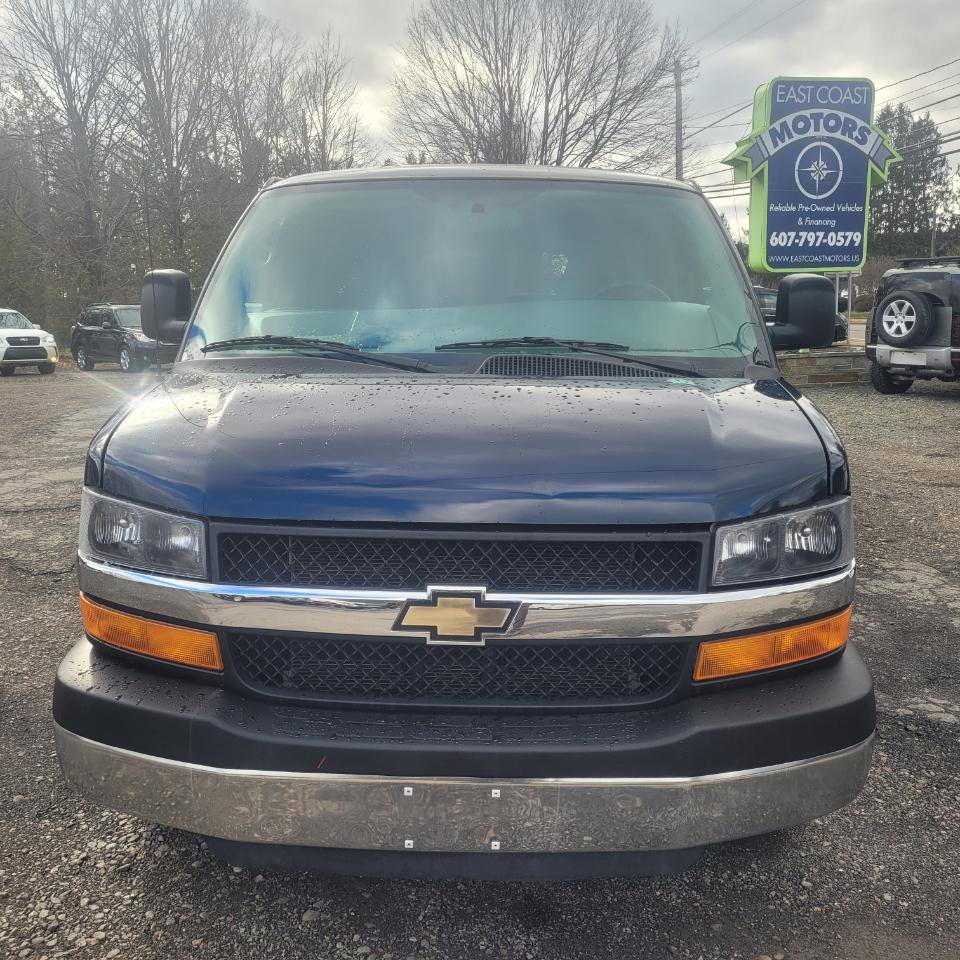 Used 2015 Chevrolet Express 3500 LT w/ LT Preferred Equipment Group RWD image 3