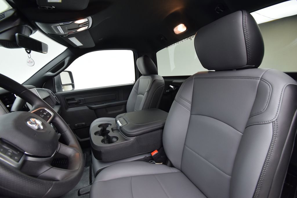 New 2026 RAM 2500 Tradesman image 32