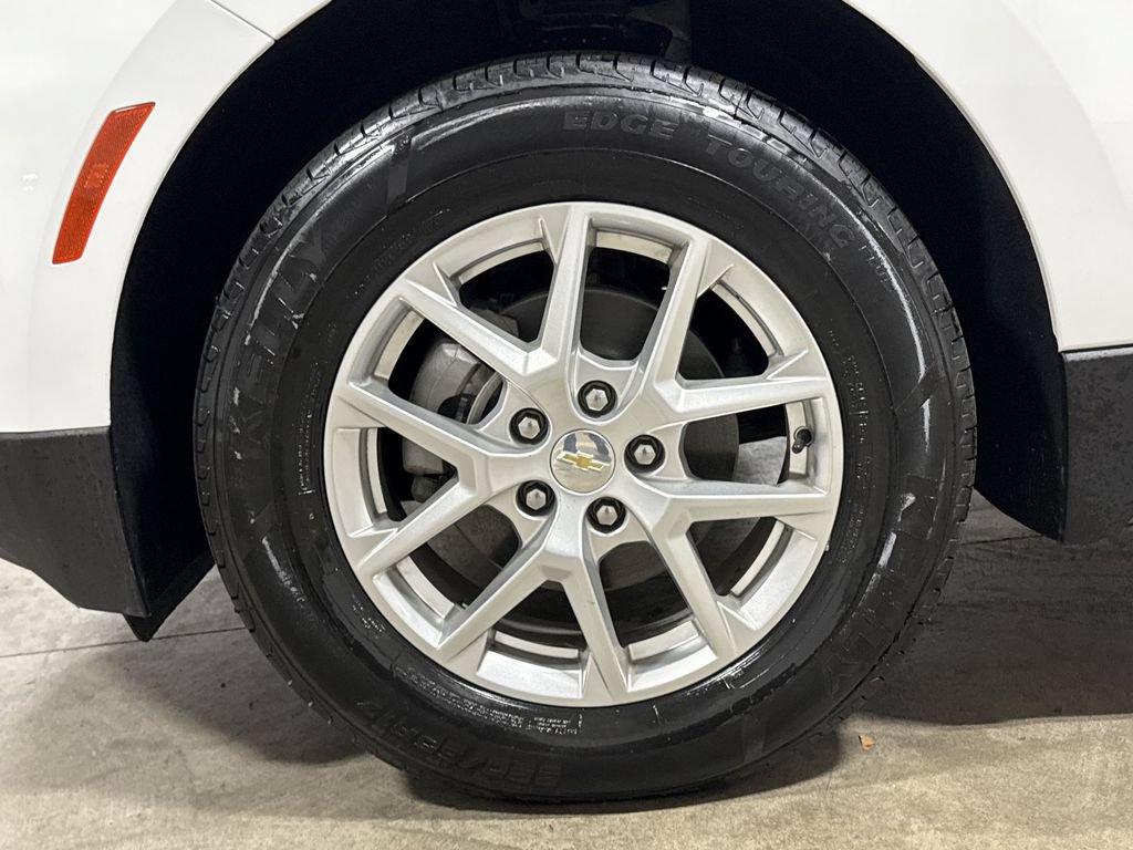 Used 2022 Chevrolet Equinox LT AWD/4WD image 26
