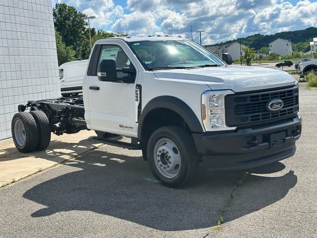 New 2026 Ford F550 4x4 Regular Cab Super Duty image 26