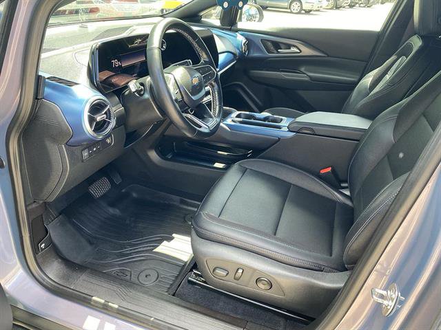 Certified 2024 Chevrolet Equinox EV LT AWD/4WD image 46