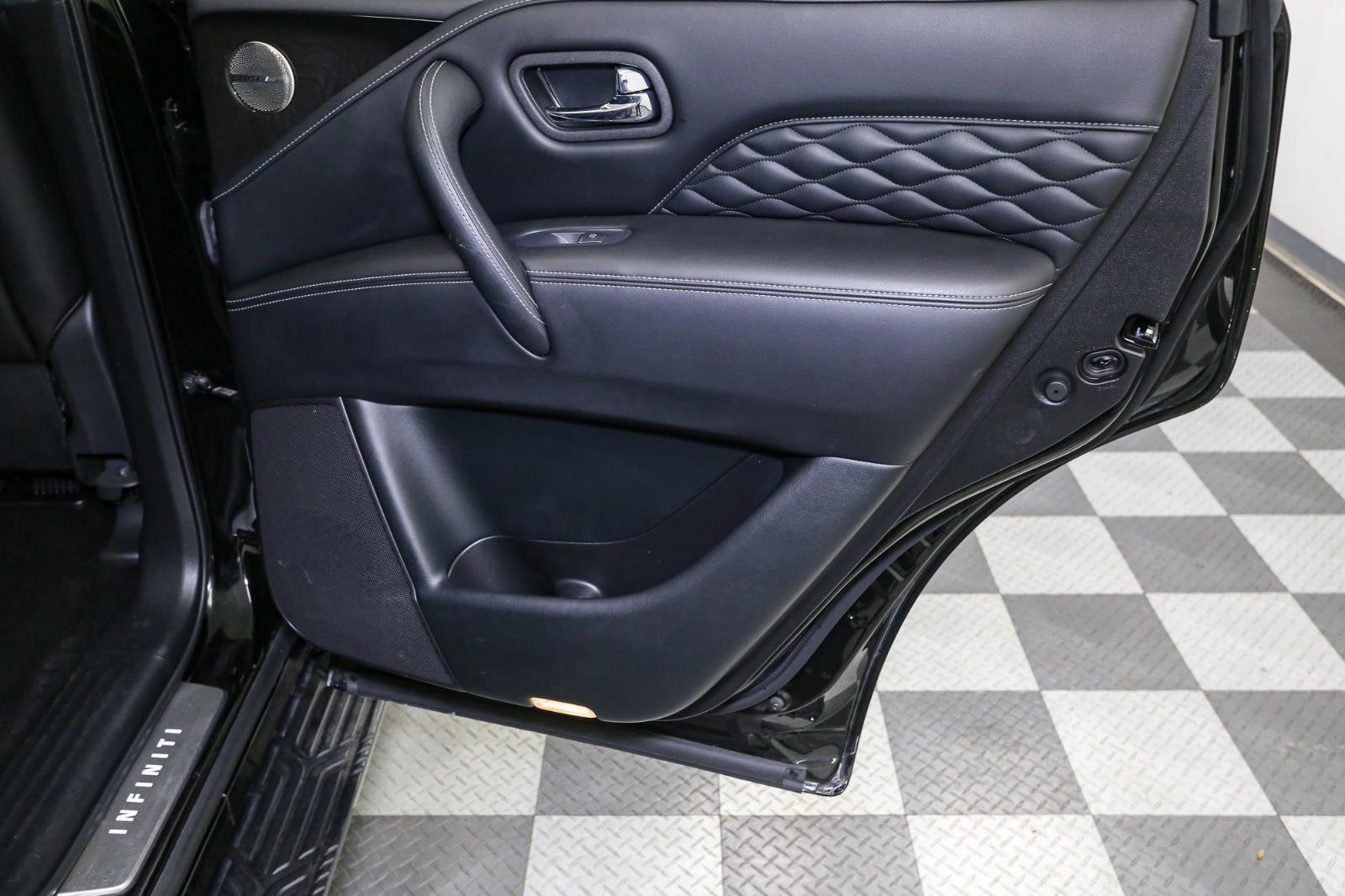 Used 2023 INFINITI QX80 Sensory w/ Cargo Package image 29