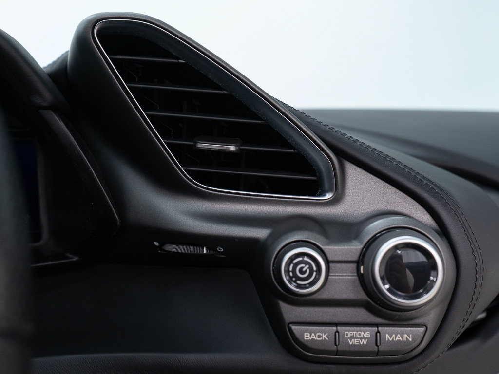 Used 2018 Ferrari 488 Spider RWD image 35