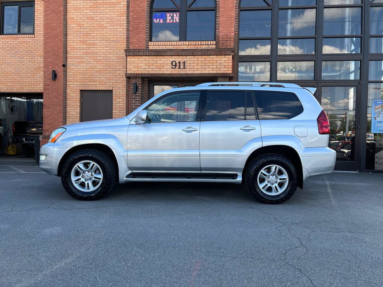 Used 2006 Lexus GX 470 AWD/4WD image 4