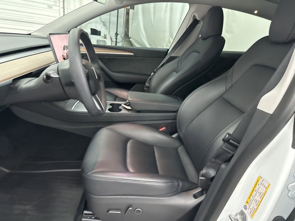 Used 2023 Tesla Model Y Long Range image 15