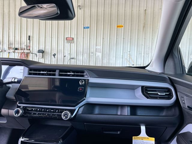 New 2027 Chevrolet Bolt LT w/ Comfort Package FWD image 26