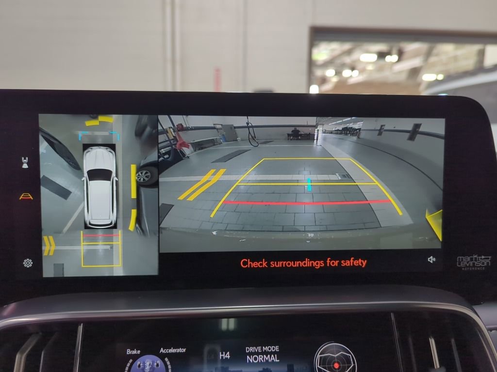 New 2025 Lexus LX 700h Overtrail image 16