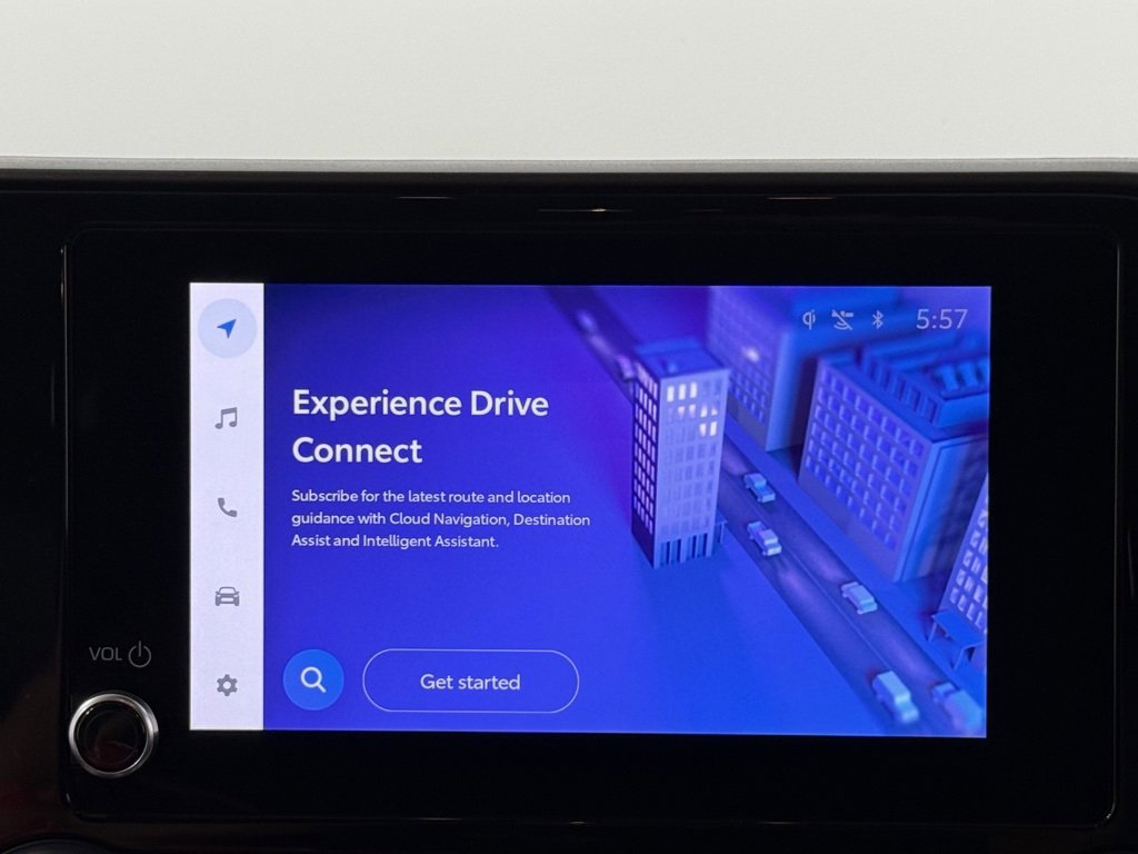 Used 2024 Toyota Highlander XLE image 29