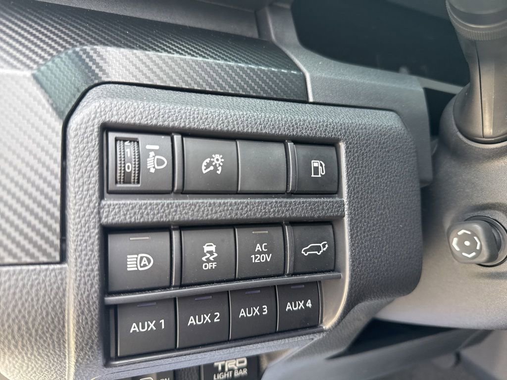 Used 2025 Toyota 4Runner TRD Pro AWD/4WD image 28