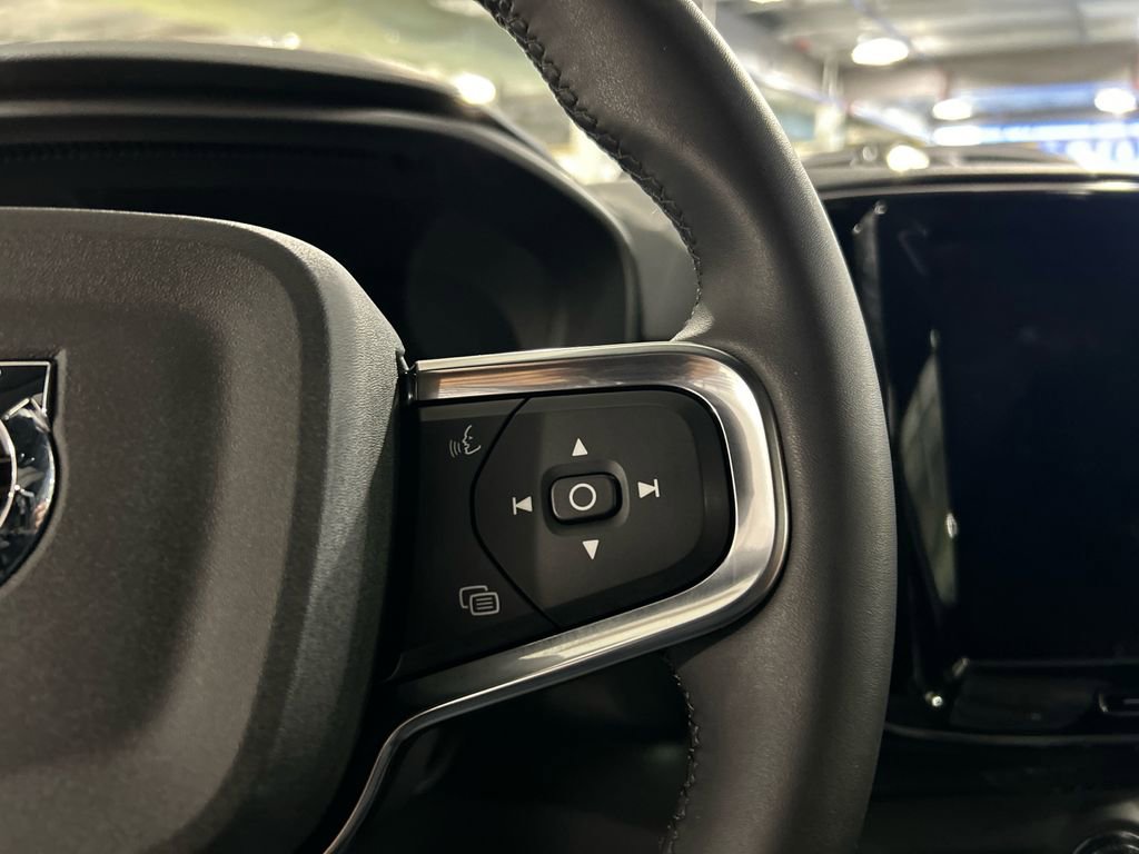 Certified 2024 Volvo C40 P8 Recharge Ultimate image 14