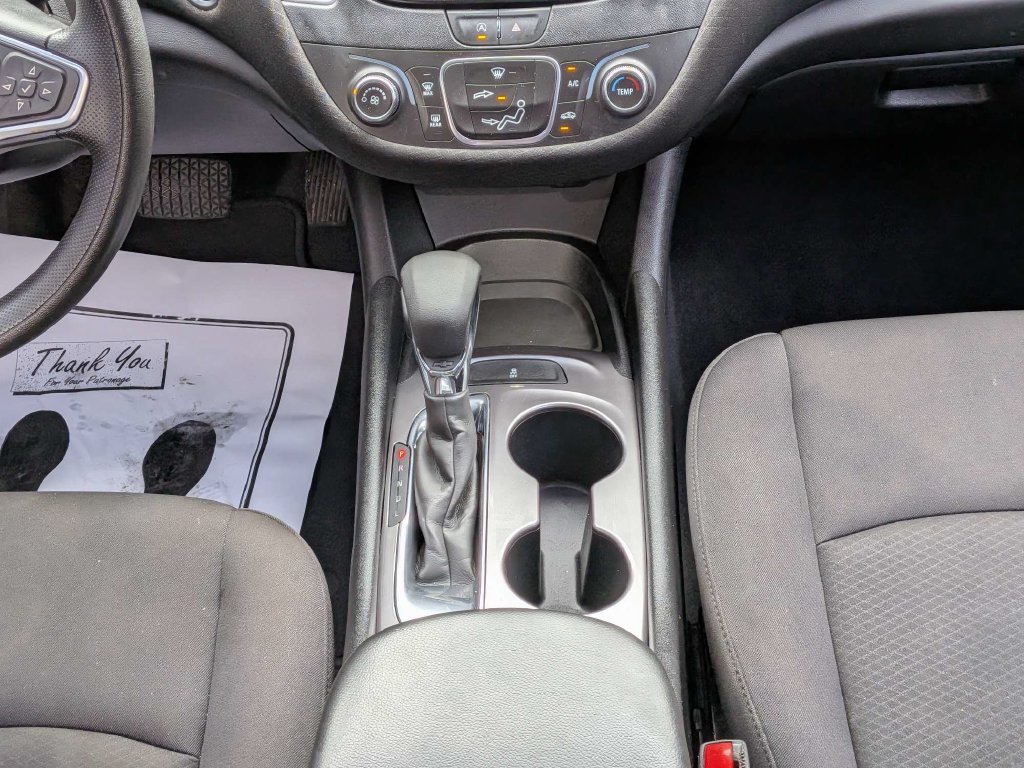 Used 2022 Chevrolet Malibu LS FWD image 15