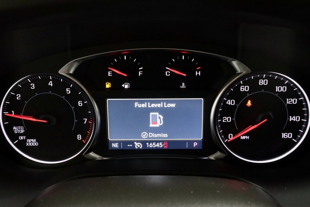 Used 2023 GMC Acadia SLT w/ LPO, Floor Liner Package image 31