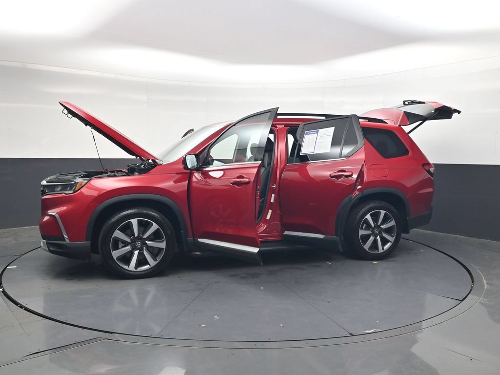 Used 2024 Honda Pilot Touring image 40