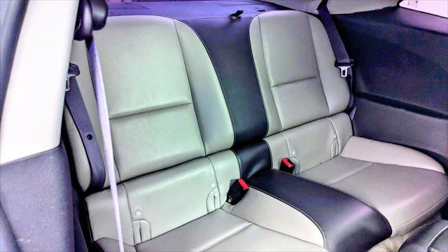 Used 2015 Chevrolet Camaro SS image 18