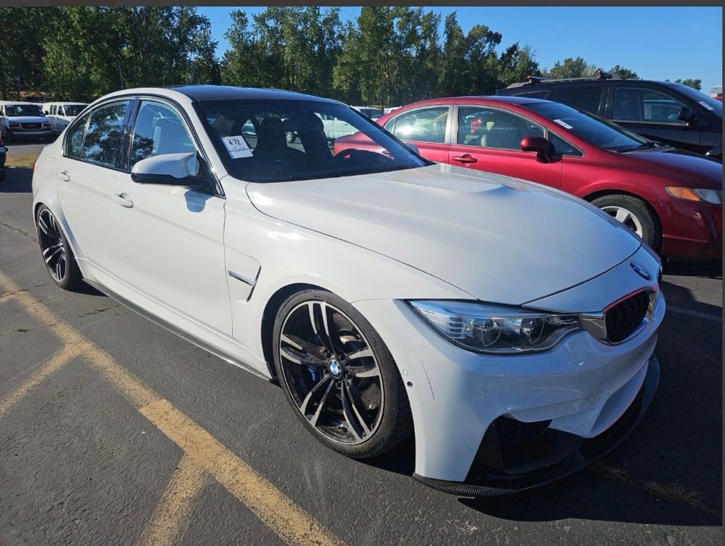 Used 2017 BMW M3 RWD image 2