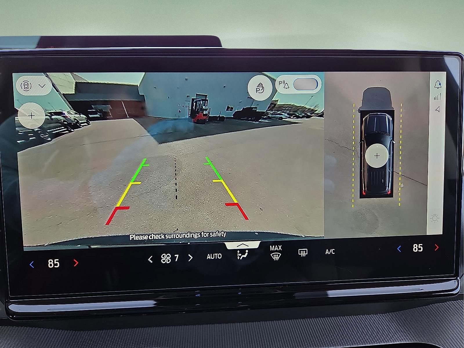 New 2026 Ford Expedition Active RWD image 18