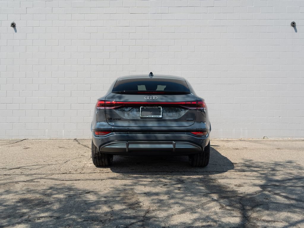New 2027 Audi Q6 e-tron Premium AWD/4WD image 5