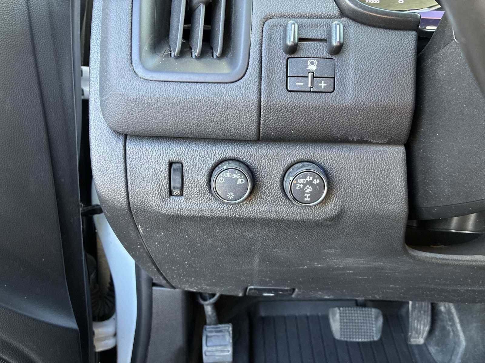 Certified 2022 Chevrolet Colorado ZR2 w/ LPO, Power Package image 18