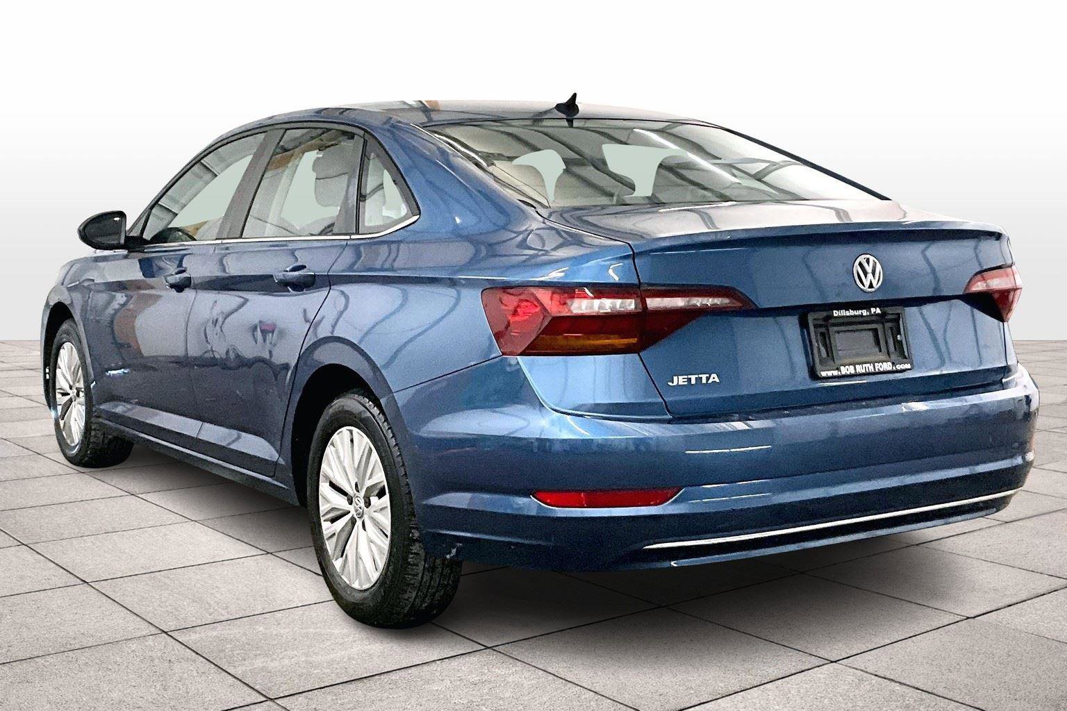 Used 2019 Volkswagen Jetta S w/ Driver Assistance Package image 10