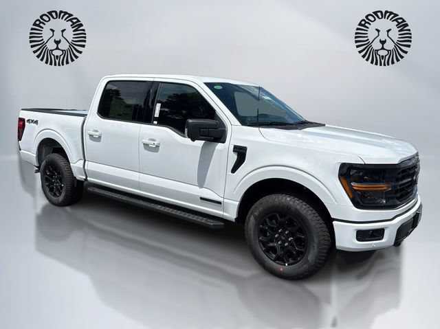 New 2026 Ford F150 XLT w/ Equipment Group 302A MID AWD/4WD image 3