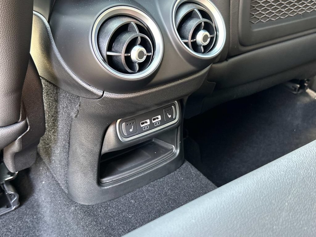 New 2025 Alfa Romeo Stelvio Sprint AWD/4WD image 20