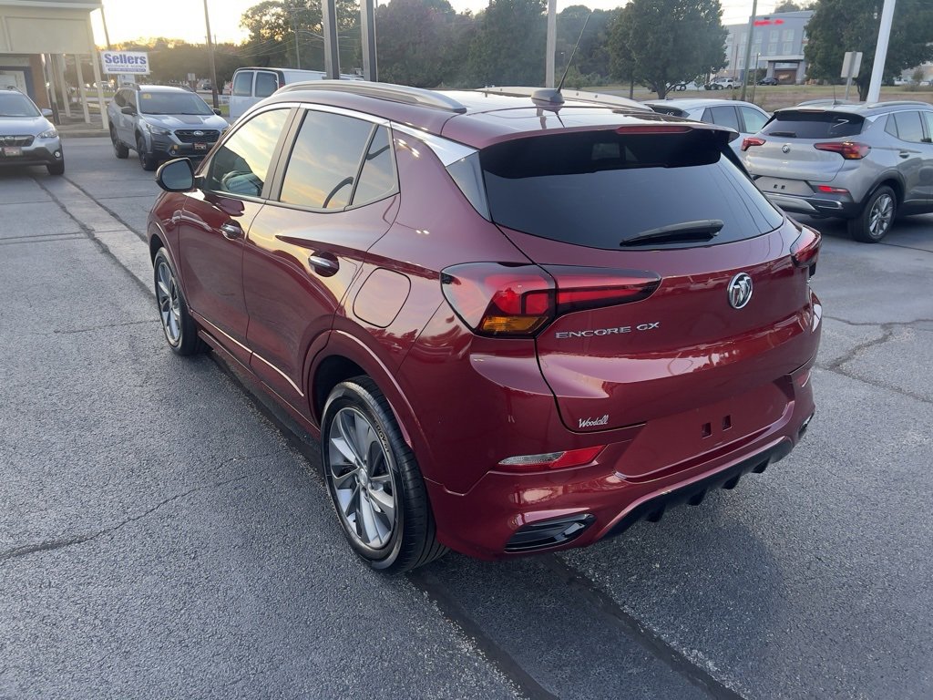 Used 2023 Buick Encore GX Select w/ Sport Touring Package image 5
