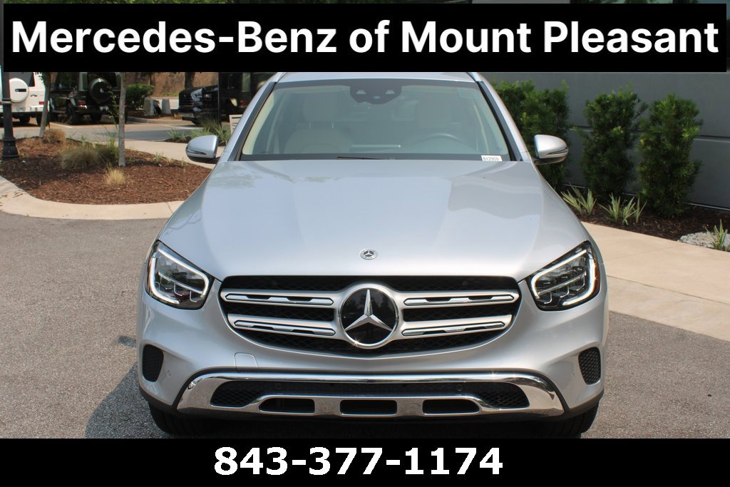 Used 2022 Mercedes-Benz GLC 300 4MATIC w/ Driver Assistance Package image 17