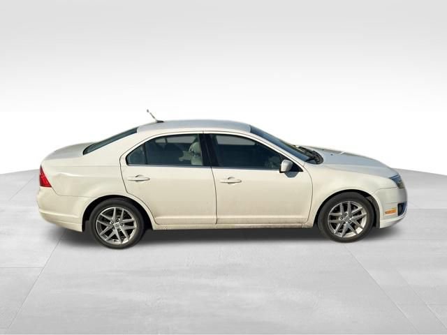 Used 2012 Ford Fusion SEL image 2