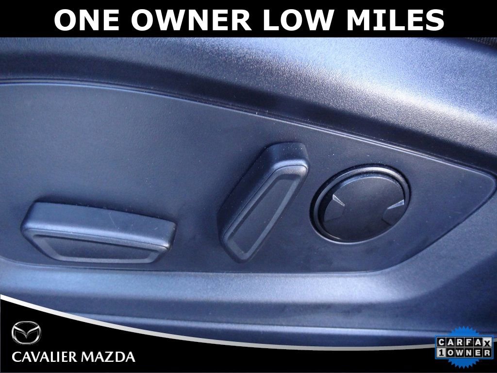 Used 2025 Ford Explorer Active image 9