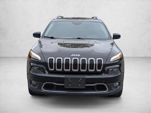 Used 2018 Jeep Cherokee Limited image 2