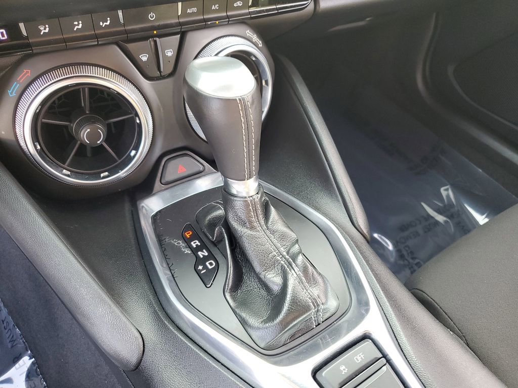 Used 2019 Chevrolet Camaro LT image 21