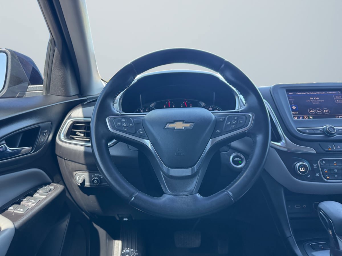 Used 2022 Chevrolet Equinox LT AWD/4WD image 11