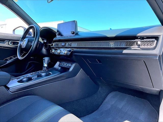 Used 2025 Honda Civic Sport image 14