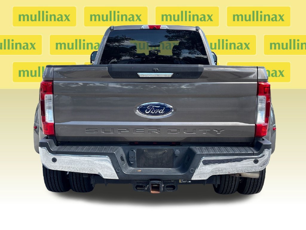 Certified 2019 Ford F450 XLT w/ XLT Premium Package AWD/4WD image 8