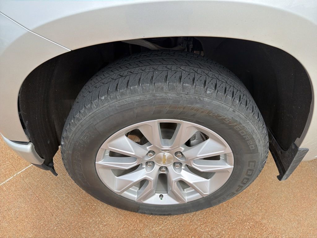 Used 2021 Chevrolet Silverado 1500 Custom w/ Safety Confidence Package RWD image 5